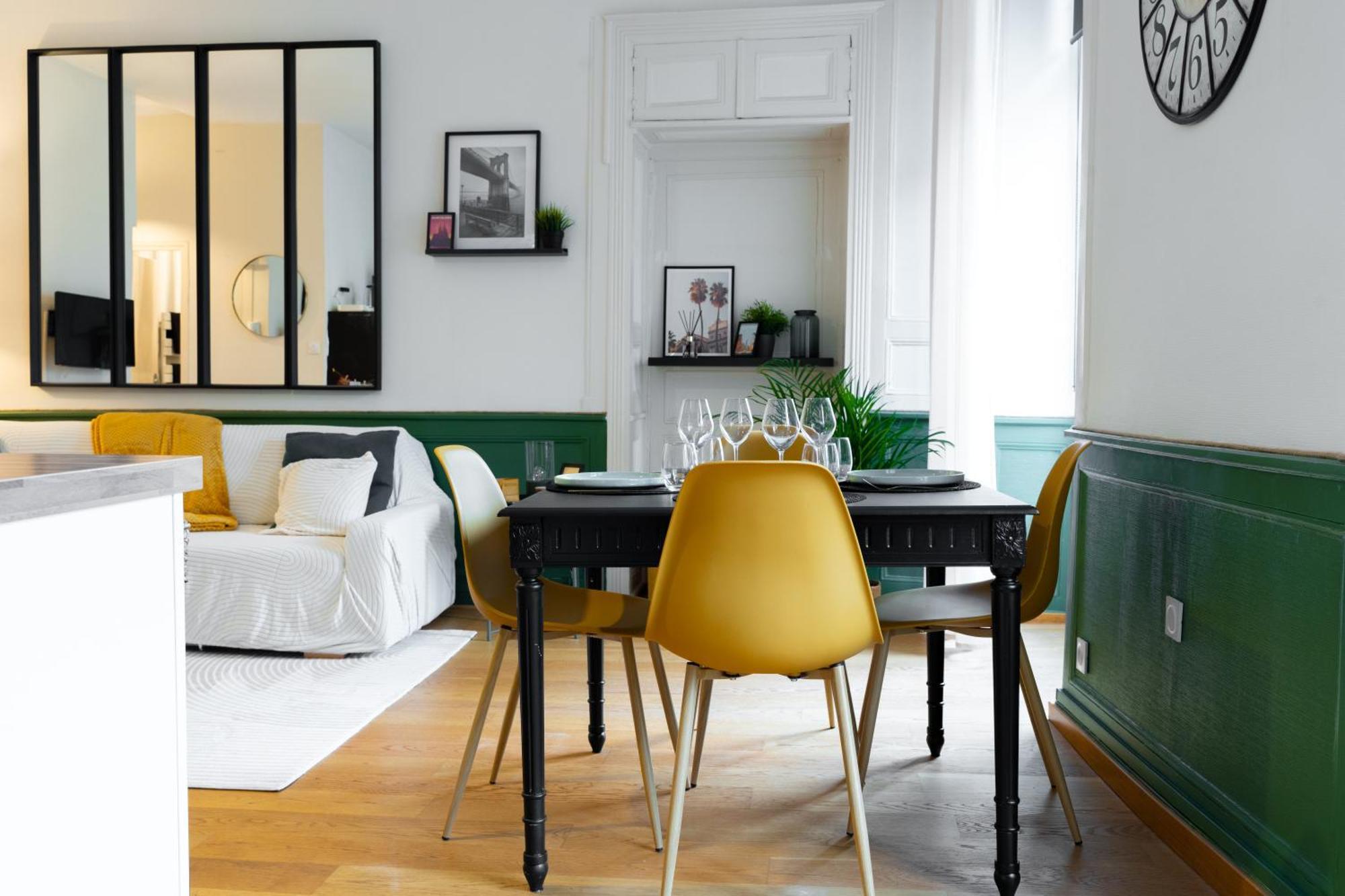 Chez Louise Et Paul, L'Appart Du Centre 디난 외부 사진