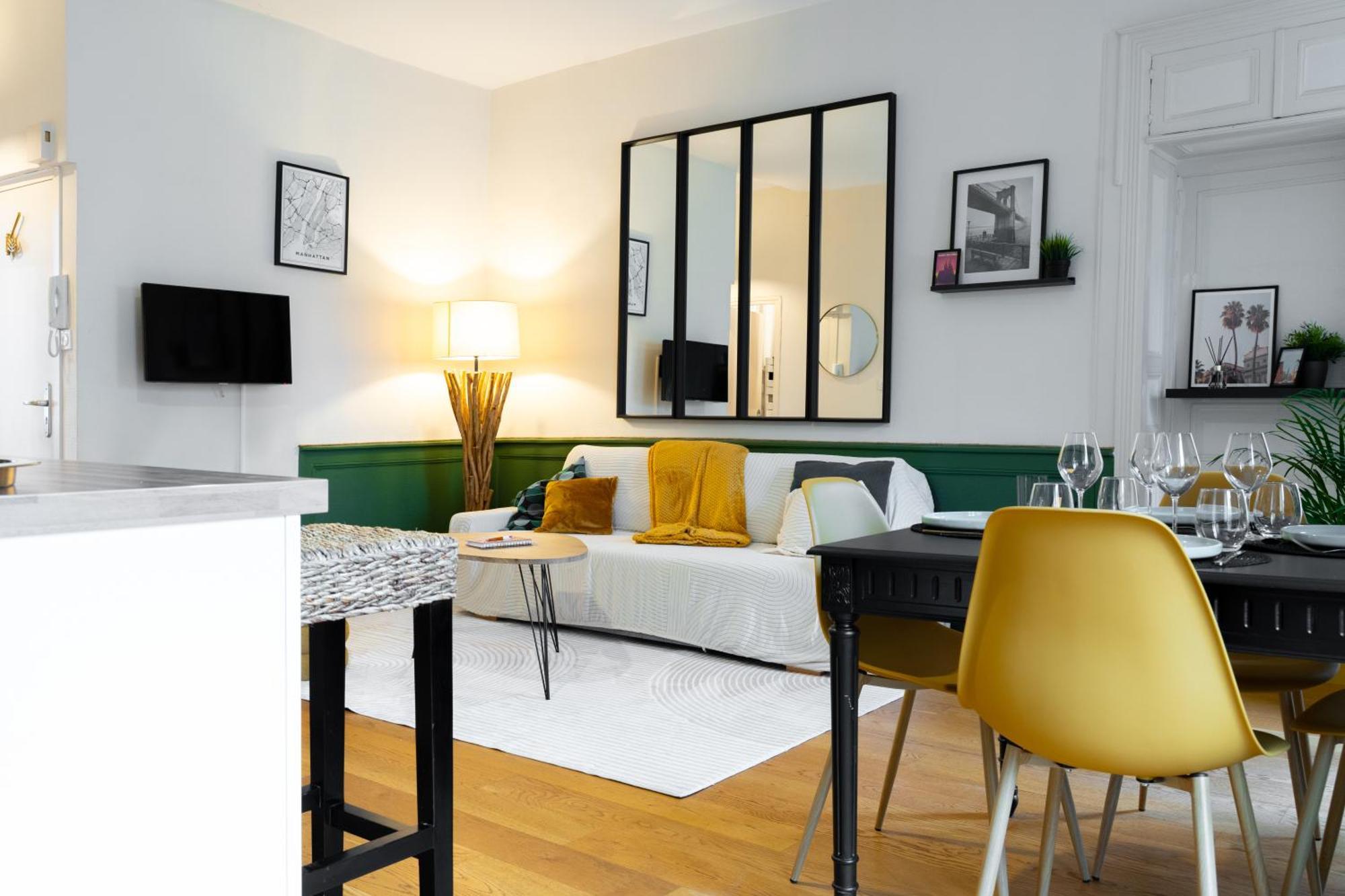 Chez Louise Et Paul, L'Appart Du Centre 디난 외부 사진